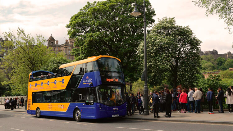Autobus turistico di Edimburgo