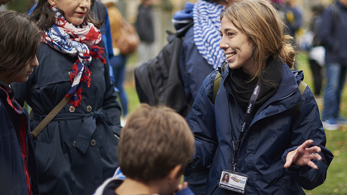 Guida di ScoziaTour.com durante un tour a Edimburgo