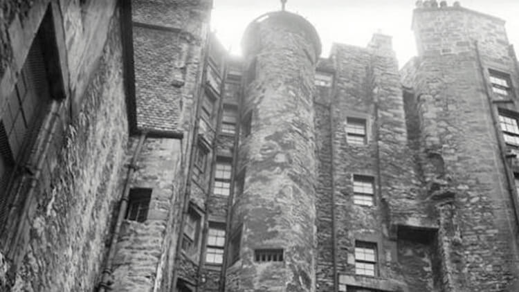 Edifici tipici nel centro storico di Edimburgo