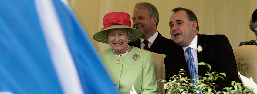 Alex Salmond e Isabel II