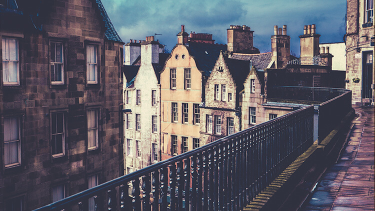 I balconi di Victoria Street nella Città Vecchia