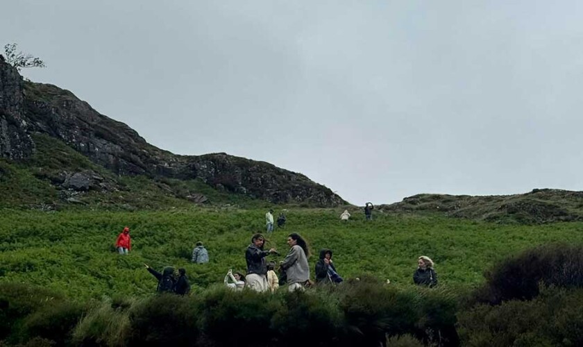 Camminando sull'Isola di Skye