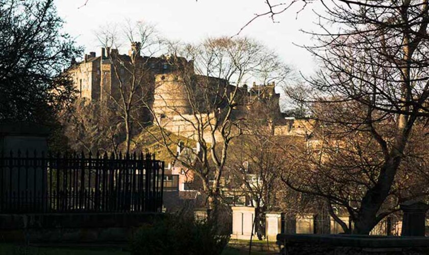 Castello di Edimburgo dal cimitero