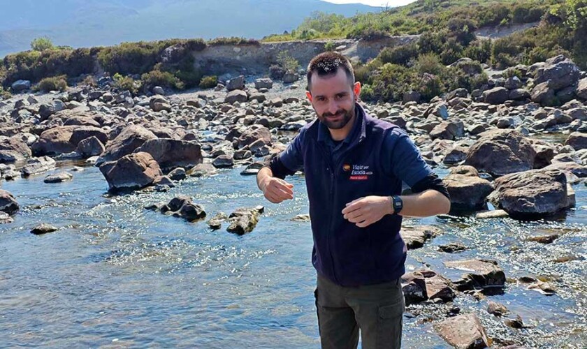Fernando nel tour all'Isola di Skye