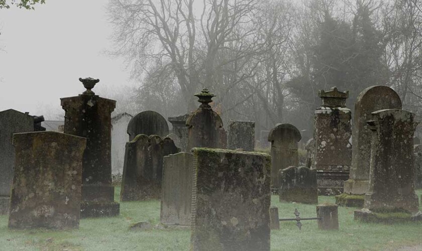 Free tour dei fantasmi misteri e streghe di Edimburgo 2