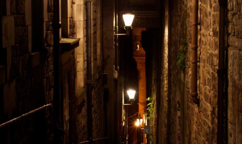Vicolo di Edimburgo nella Old Town